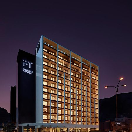 Ferrari Tower Aparthotel Bolzano Exterior foto