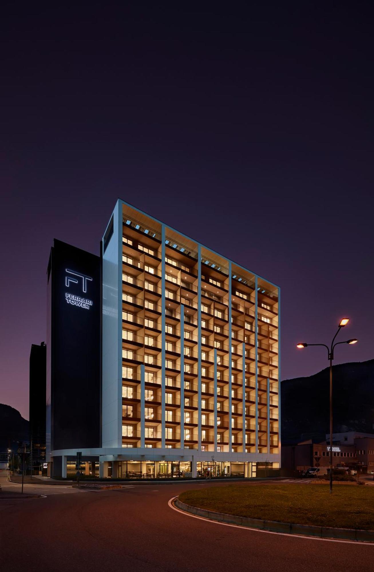 Ferrari Tower Aparthotel Bolzano Exterior foto